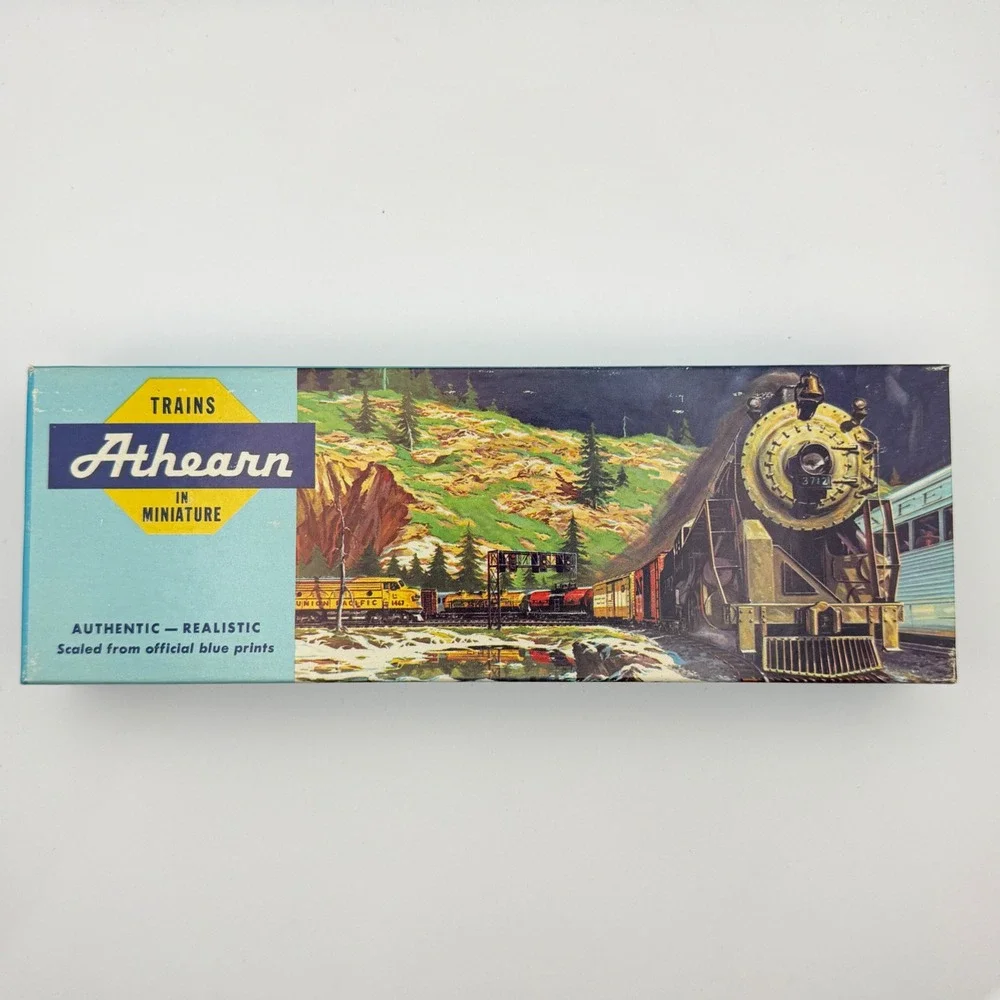 Athearn 54 Ft 3-Bay Covered Hopper Rock Island HO Scale Green 5310 Vintage